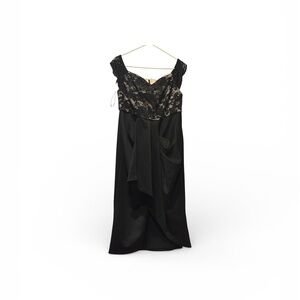 SHEIN Black Asymmetrical Lace Dress